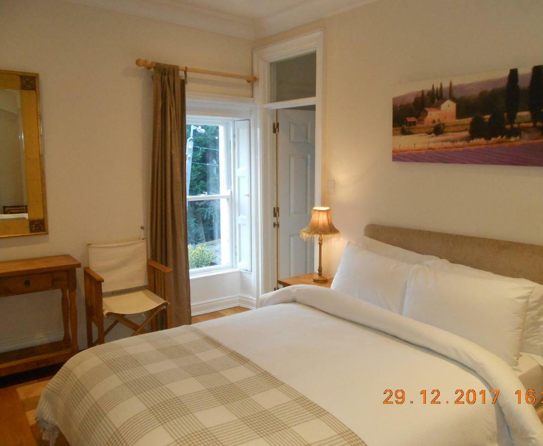 Mount Pleasant Country House Pensionat Lucan Eksteriør billede